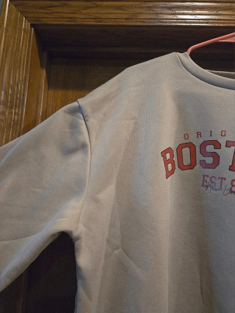 SHEIN Light Tan Sweatshirt with Red Boston Graphic - Picture 8 of 16